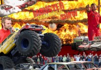 Pokaz kaskaderów i Monster Truck w Sztutowie. Musisz to zobaczyć!