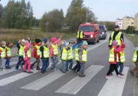 Sztutowskie przedszkolaki "świecą przykładem" na drodze