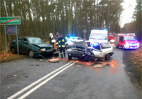 Dwie osoby ranne w wypadku w Kątach Rybackich (zdjęcia)